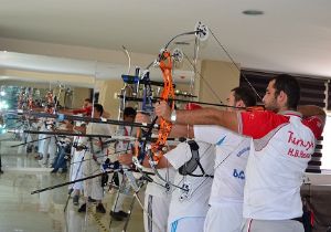 Kongre anısına yarıştılar